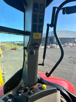 2018 CASE IH Puma 165 Cvt Red