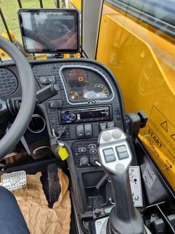 2023 JCB 540-140