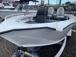 2025 Stacer 499 Crossfire SC