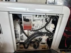 2004 Riviera 4000 OFFSHORE