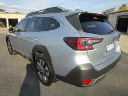 2023 Subaru Outback AWD Touring XT