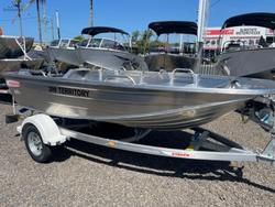 Stacer 399 Territory Striker