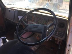 1985 Volvo N12 White