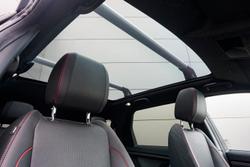 2022 Land Rover Discovery Sport P250 R-Dynamic HSE