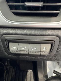 2023 Renault
Captur Intens