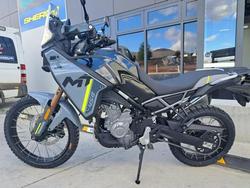 2025 CFMOTO 450MT