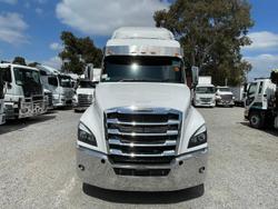 2024 Freightliner Cascadia 126 WHITE