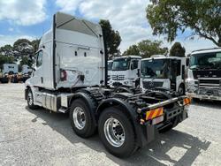 2024 Freightliner Cascadia 126 WHITE