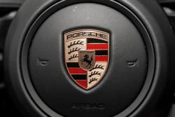 2025 Porsche Macan 4S