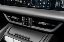 2025 Porsche Macan 4S