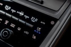 2025 Porsche Macan 4S