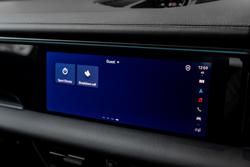 2025 Porsche Macan 4S