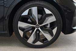 2024 Renault
                Megane E-Tech Techno EV60