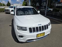 2013 Jeep
                Grand Cherokee Overland
