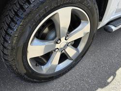 2013 Jeep
Grand Cherokee Overland