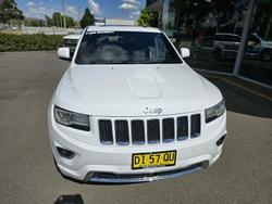 2013 Jeep
                Grand Cherokee Overland