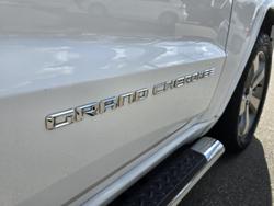 2013 Jeep
Grand Cherokee Overland