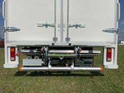 2025 Fuso Canter 515 White