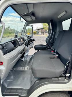 2025 Fuso Canter 515 White