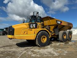 2013 Caterpillar 740B