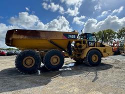 2013 Caterpillar 740B