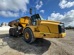 2013 Caterpillar 740B