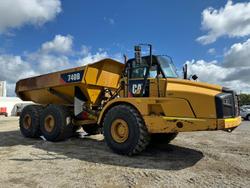 2013 Caterpillar 740B