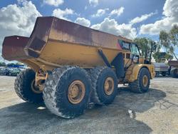 2013 Caterpillar 740B