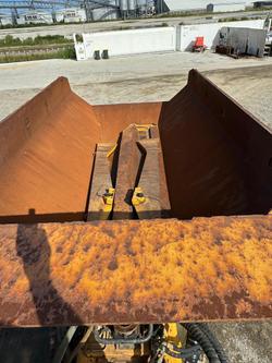 2013 Caterpillar 740B