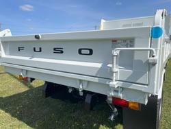 2025 Fuso Canter 815 Tipper White