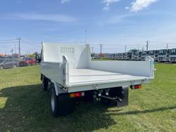 2025 Fuso Canter 815 Tipper White