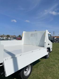 2025 Fuso Canter 815 Tipper White