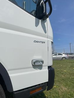 2025 Fuso Canter 815 Tipper White