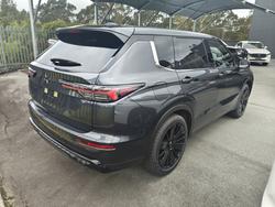 2026 MITSUBISHI Outlander LS BLACK EDN