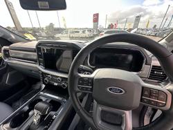 2023 Ford F-150 Lariat MY23 4X4 Dual Range Oxford White