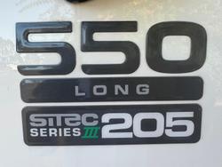 2012 Isuzu F Series FSS 550 WHITE