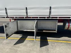 2016 Vawdrey St4 24 Pallet Sd Refrigerated Curtain Sider (Mezzanine)