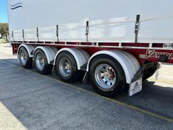 2016 Vawdrey
                St4 24 Pallet Sd Refrigerated Curtain Sider (Mezzanine) 