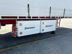 2016 Vawdrey St4 24 Pallet Sd Refrigerated Curtain Sider (Mezzanine)