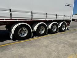 2016 Vawdrey
                St4 24 Pallet Sd Refrigerated Curtain Sider (Mezzanine) 