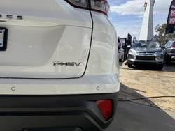 2024 Mitsubishi
                Eclipse Cross PHEV ES