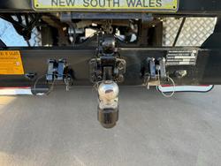 2012 Isuzu Fss 550 WHITE