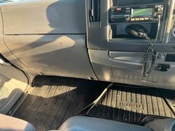 2012 Isuzu Fss 550 WHITE