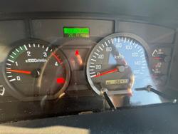 2012 Isuzu Fss 550 WHITE