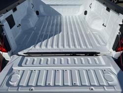 2023 Volkswagen
                Amarok TDI500 Life