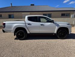 2022 Mitsubishi Triton GLS MR MY23 4X4 Dual Range White Diamond