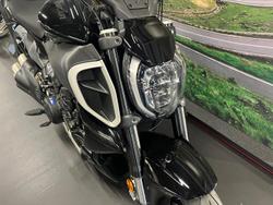 2024 Ducati Diavel V4 Diavel Black