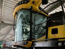 2017 New Holland Cr10.90