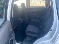 2017 Mitsubishi Outlander LS Safety Pack
