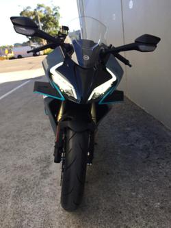 2024 CFMOTO
450SR S ABS